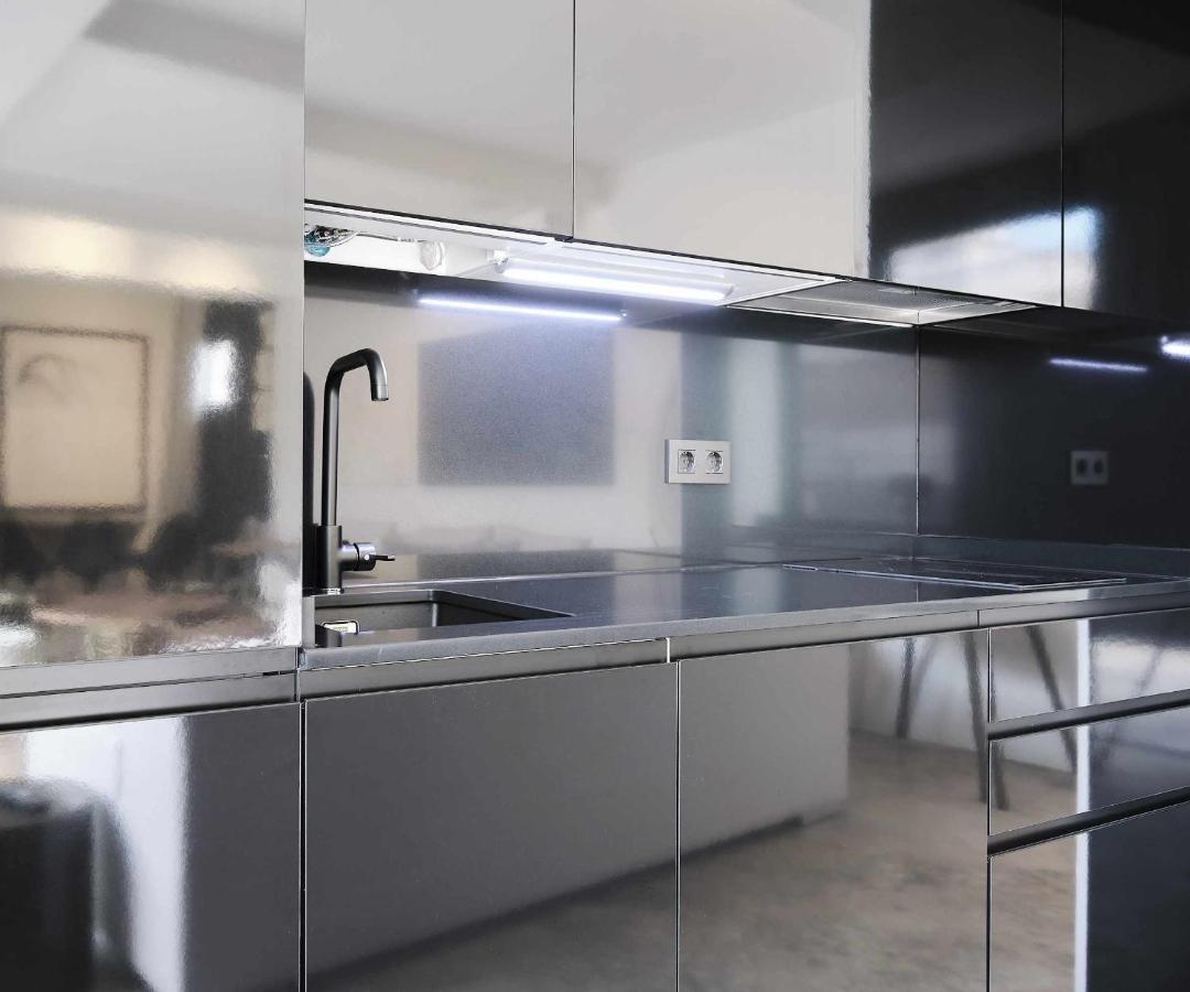 Apartament Maestranza Modern Sewilla Zewnętrze zdjęcie